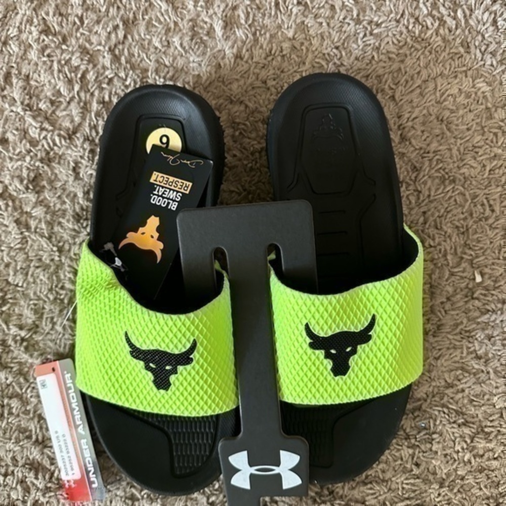 Under Armour UA Project Rock Slides 2.0 Volt Green Black Michelin Wild Gripper - Picture 1 of 7